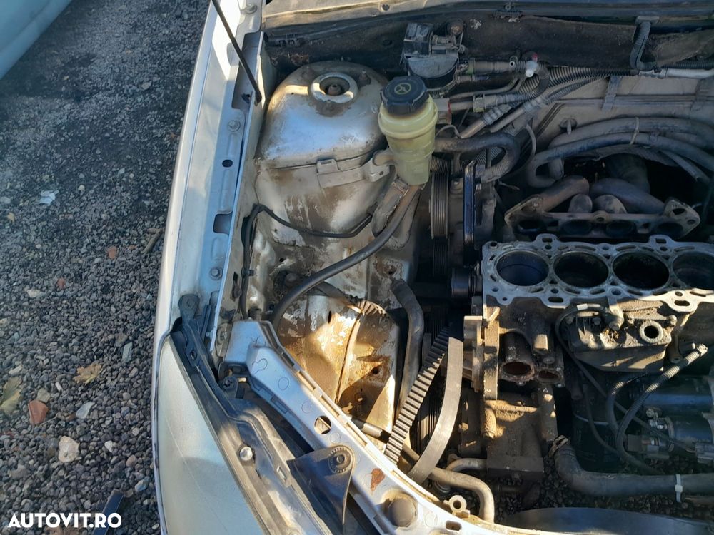 Dezmembrari Ford FOCUS Mk 1 (1998-2004) 1.6 16V Benzina - 3