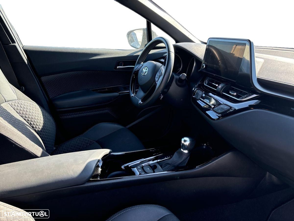 Toyota C-HR 1.8 Hybrid Square Collection - 17