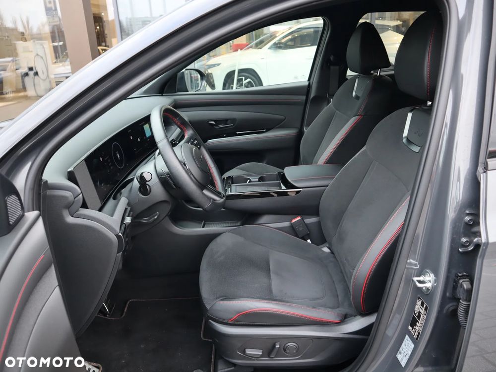 Hyundai Tucson 1.6 T-GDi HEV N-Line 2WD - 16