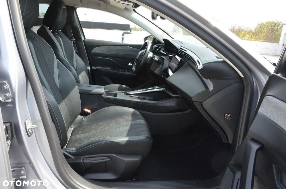 Peugeot 308 1.5 BlueHDi Allure Pack S&S EAT8 - 29