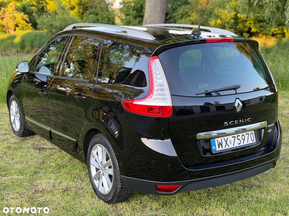 Renault Scenic 1.6dCi Energy Bose Edition - 11