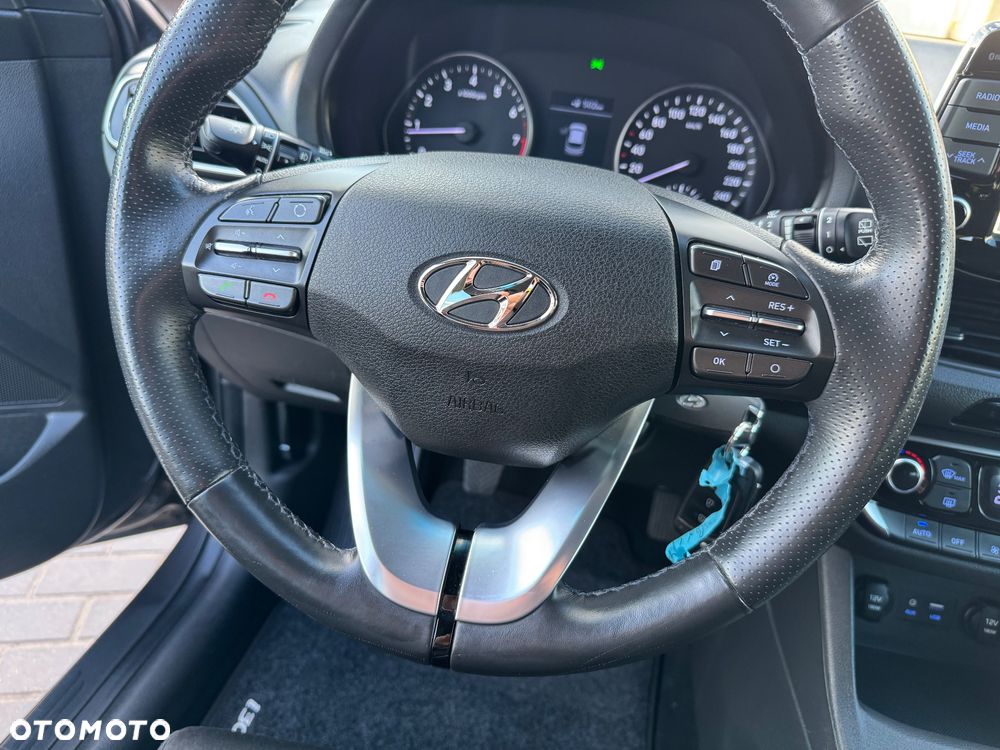 Hyundai i30 1.4 T-GDI YES!+ - 24