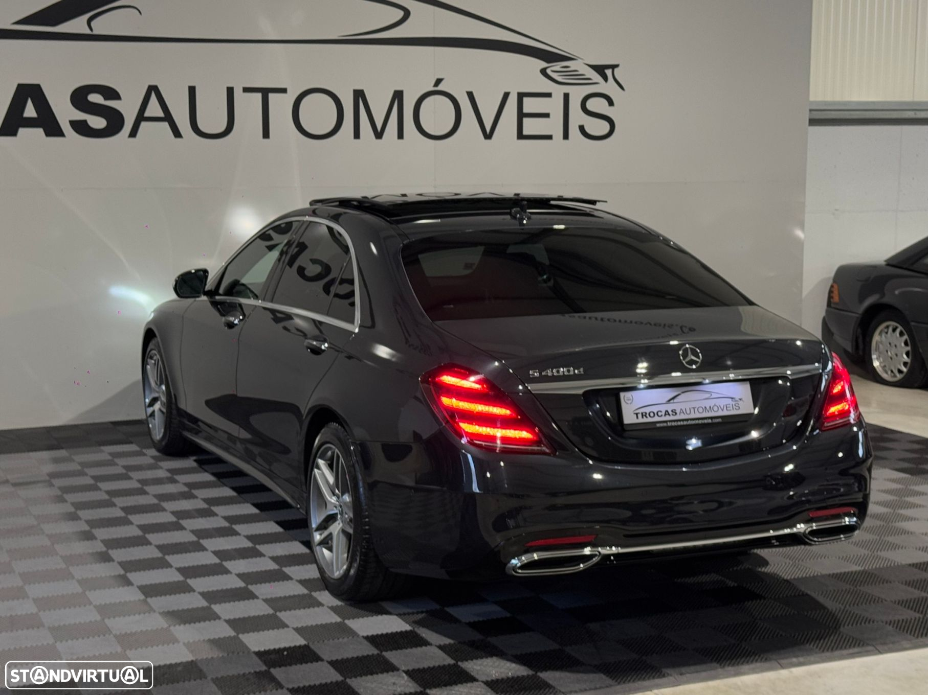 Mercedes-Benz S 400 d Longo - 33