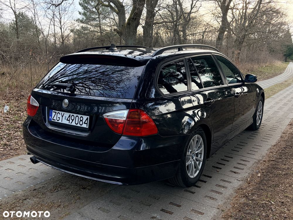 BMW Seria 3 318i Edition Lifestyle - 2