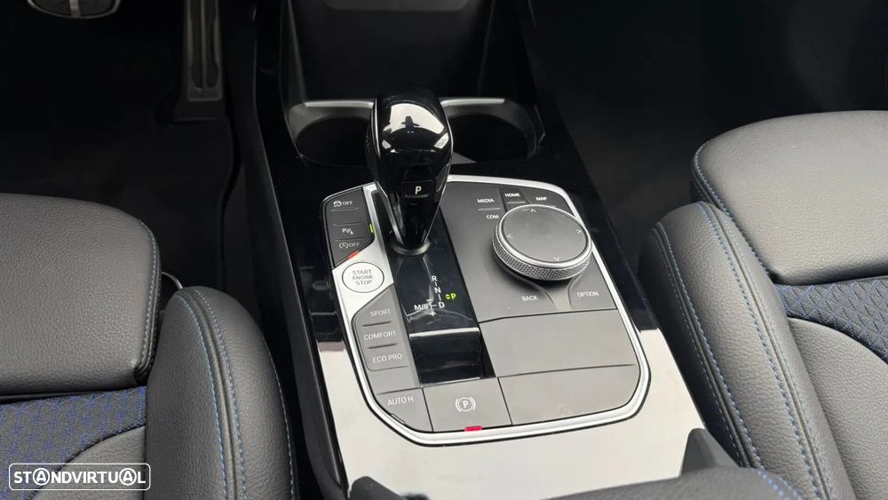 BMW 116 d Pack Desportivo M Auto - 16