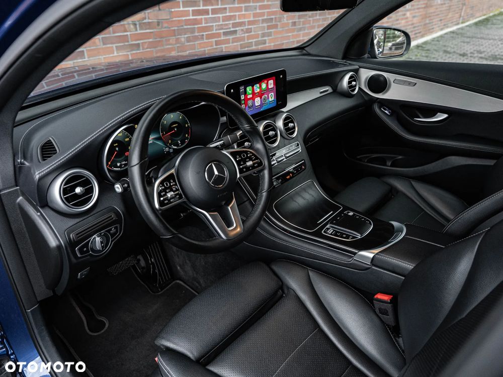 Mercedes-Benz GLC - 22