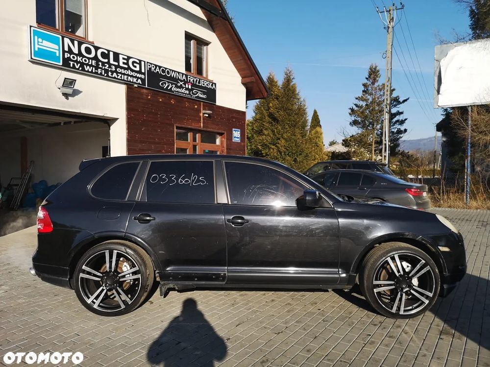 Porsche Cayenne - 14