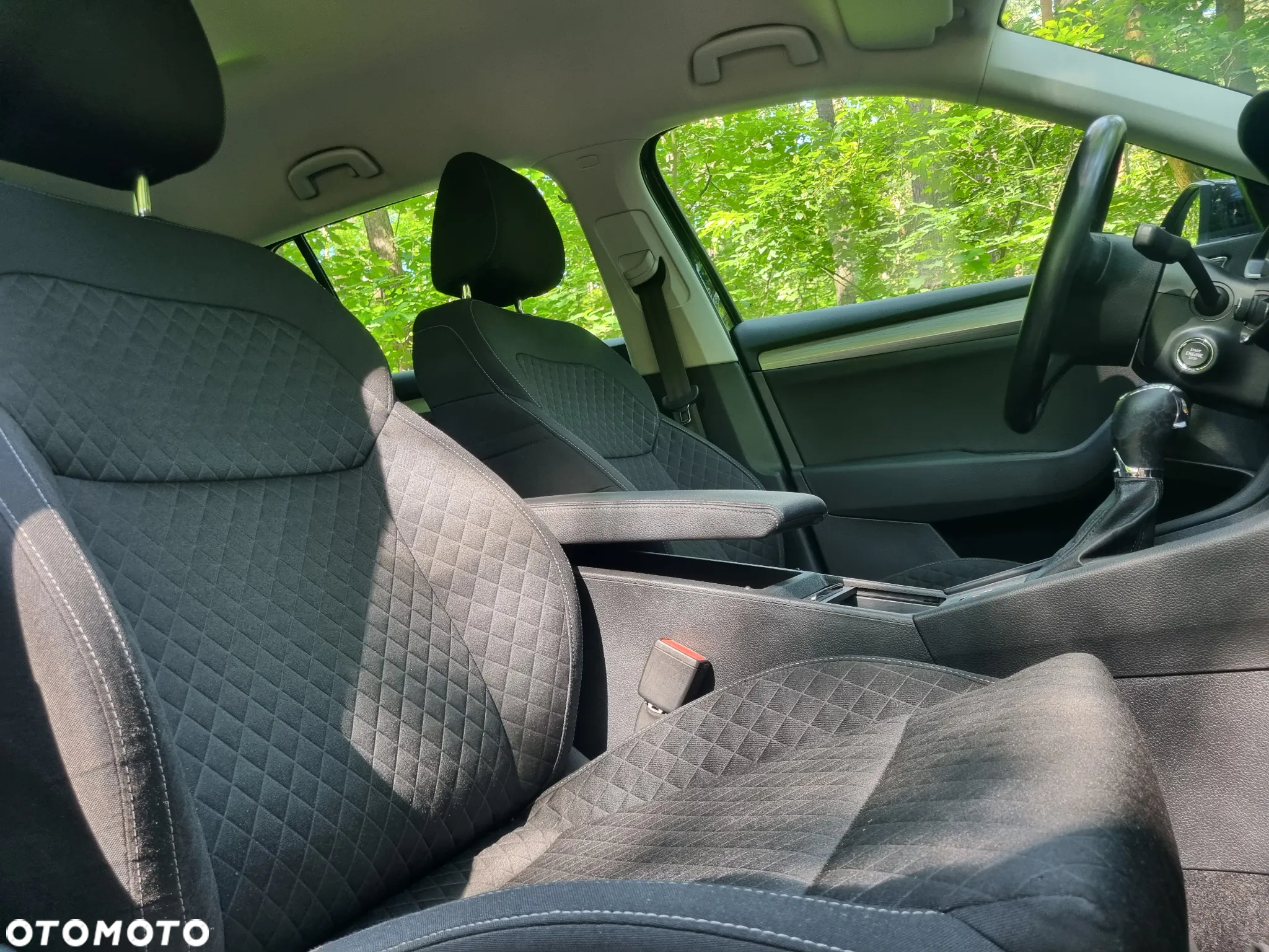 Skoda Superb 2.0 TSI Ambition DSG - 7