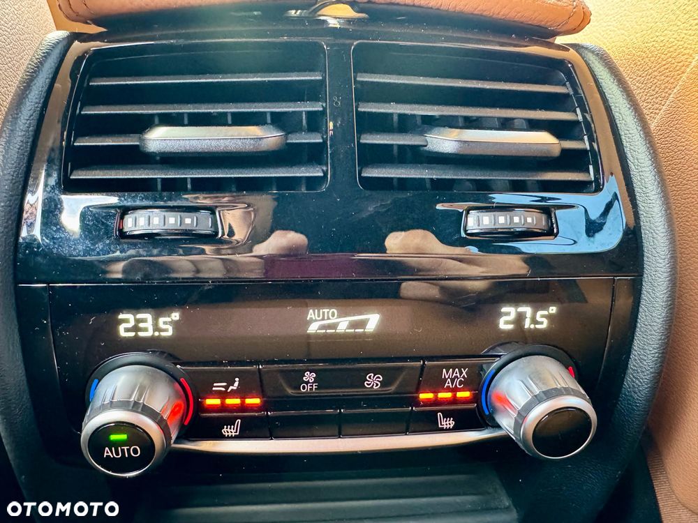 BMW Seria 5 530i Touring M Sport Edition - 19