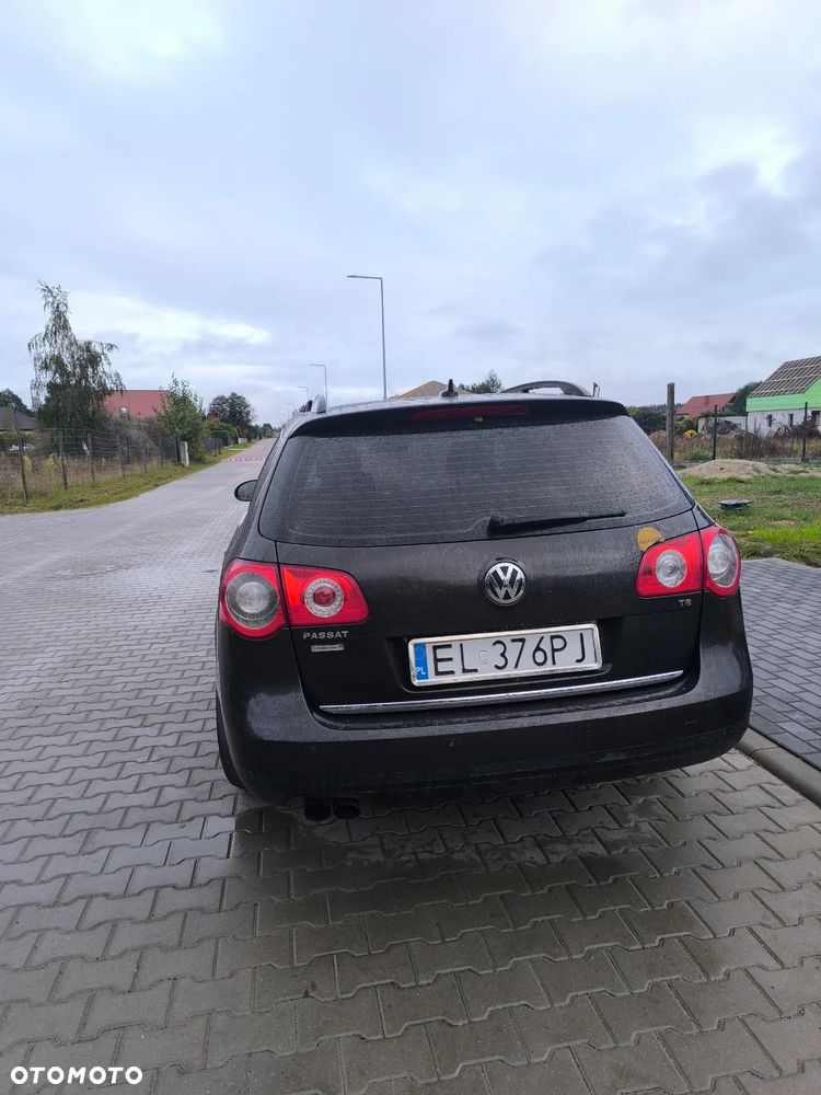 Volkswagen Passat 1.8 TSI Comfortline - 4