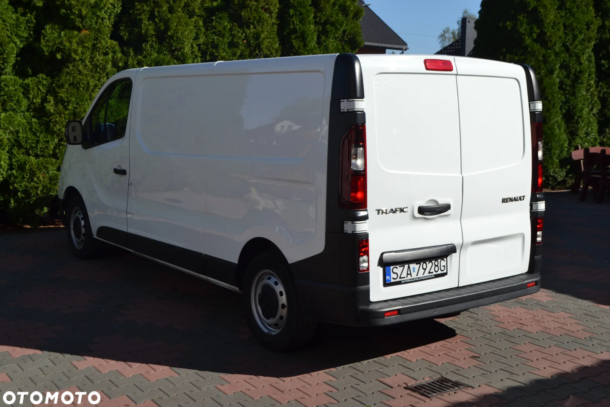 Renault Trafic 2.0 dCi L2H1 HD Extra (bryg.) - 6