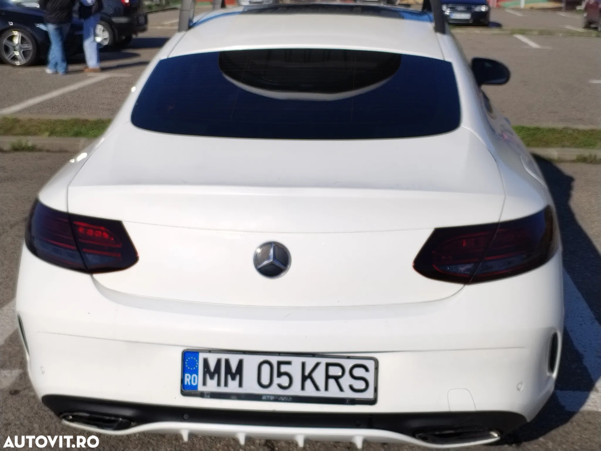 Mercedes-Benz C 180 Coupe 7G-TRONIC AMG Line - 8