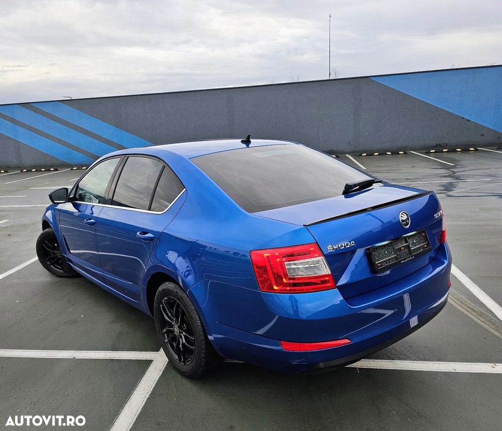 Skoda Octavia 1.6 TDI Business - 18