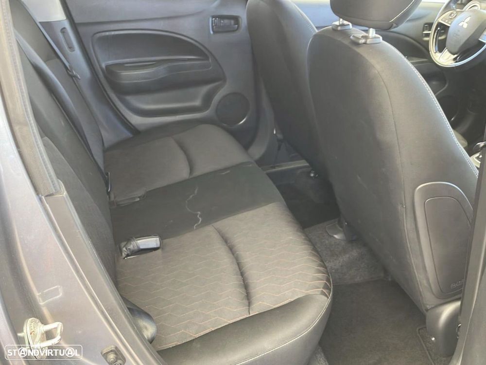 Mitsubishi Space Star 1.2 Intense - 14