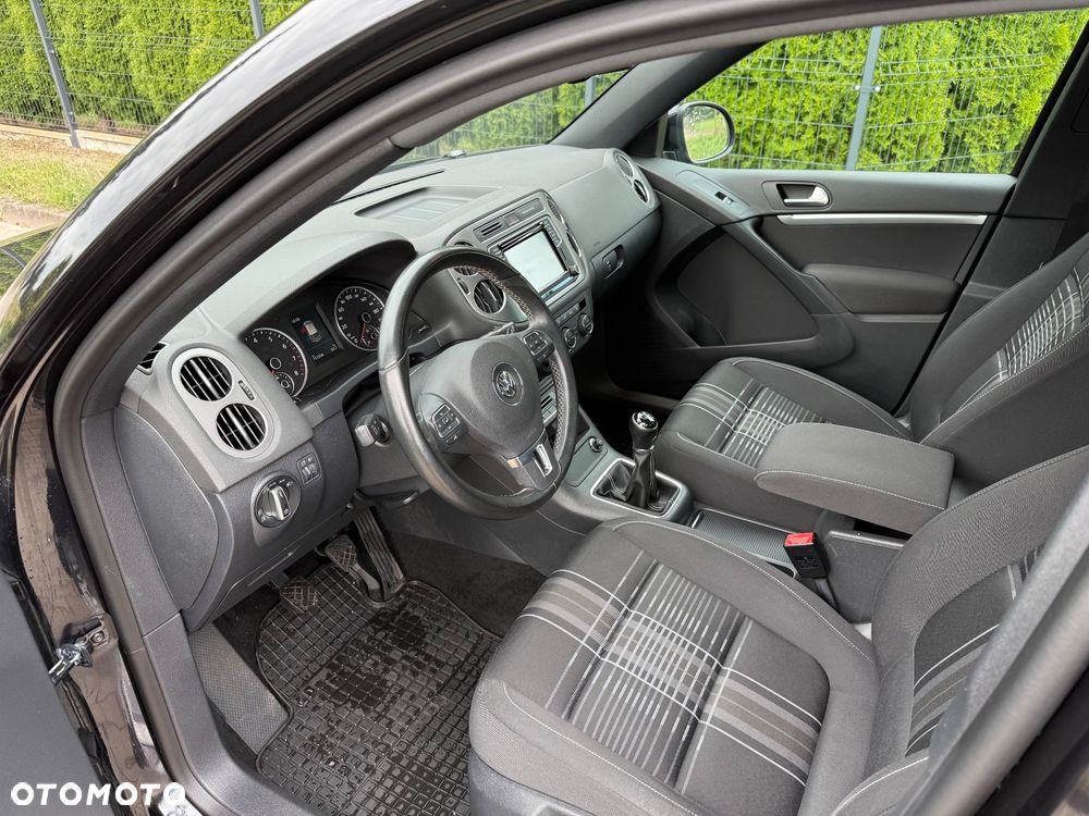 Volkswagen Tiguan 1.4 TSI BlueMotion Technology Lounge Sport & Style - 13
