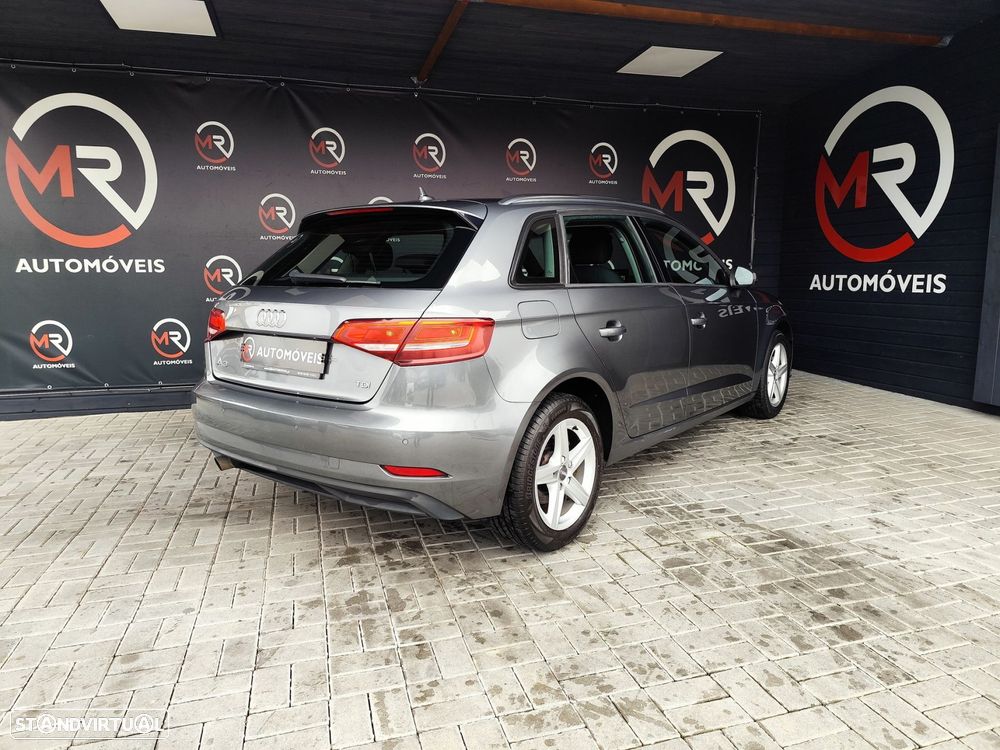 Audi A3 Sportback 1.6 TDI Sport - 9