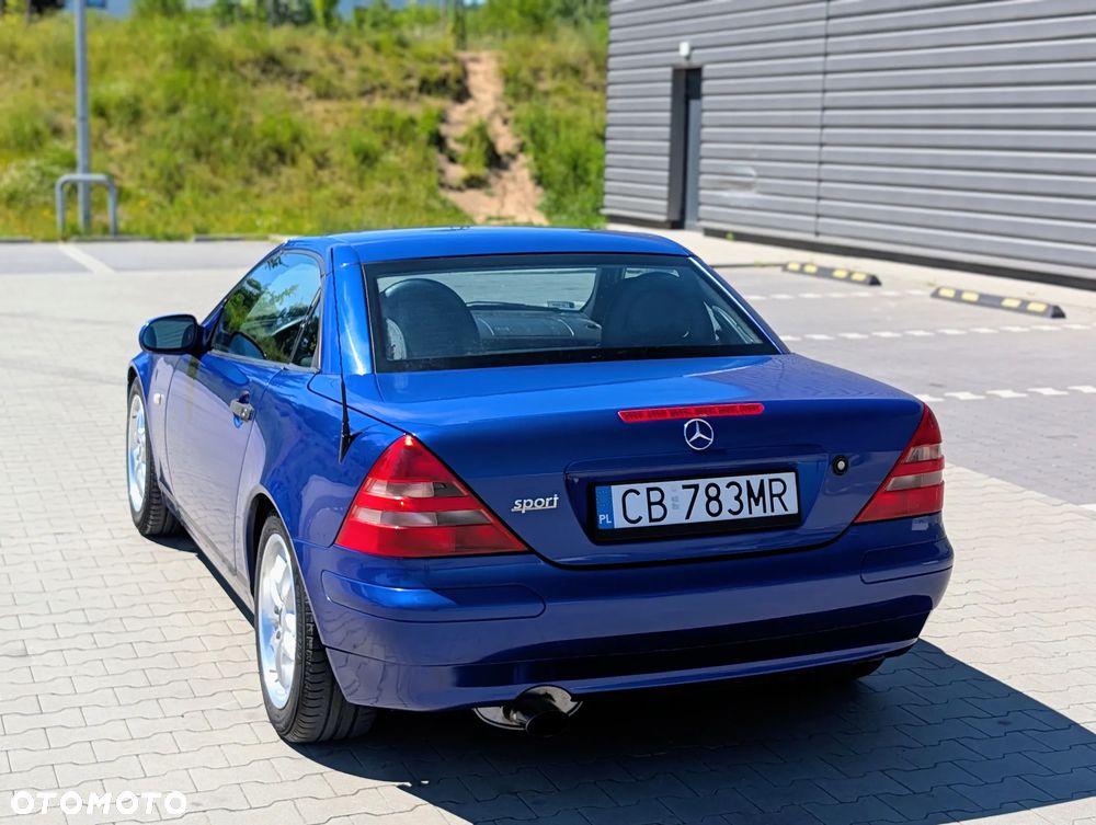 Mercedes-Benz SLK 200 - 4