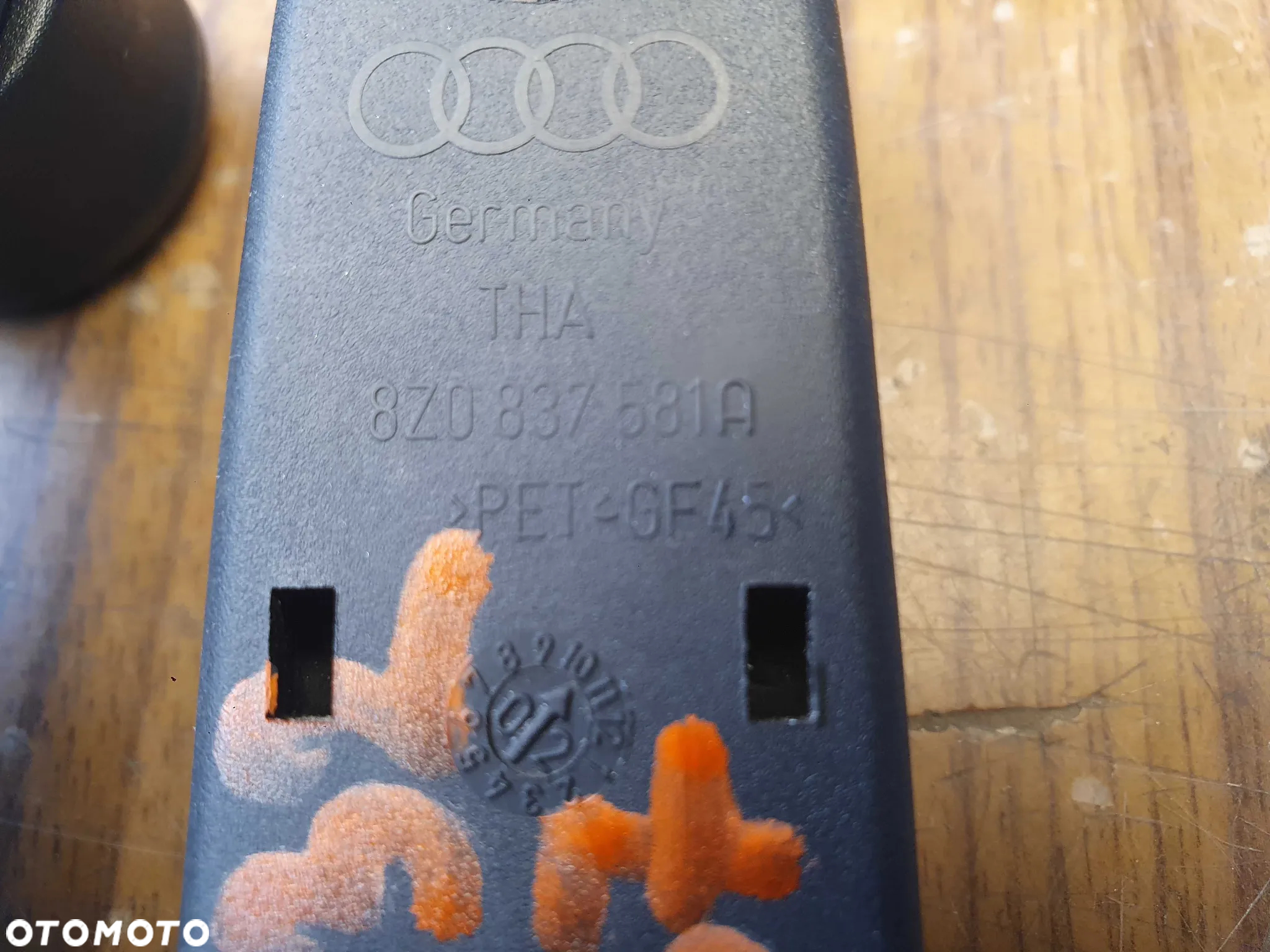 Korbka 8Z0837581A 443837575A Korbki Otwierania Szyby Czarna Soul AUDI A4 B5 A3 8P A4 B6 B7 - 8