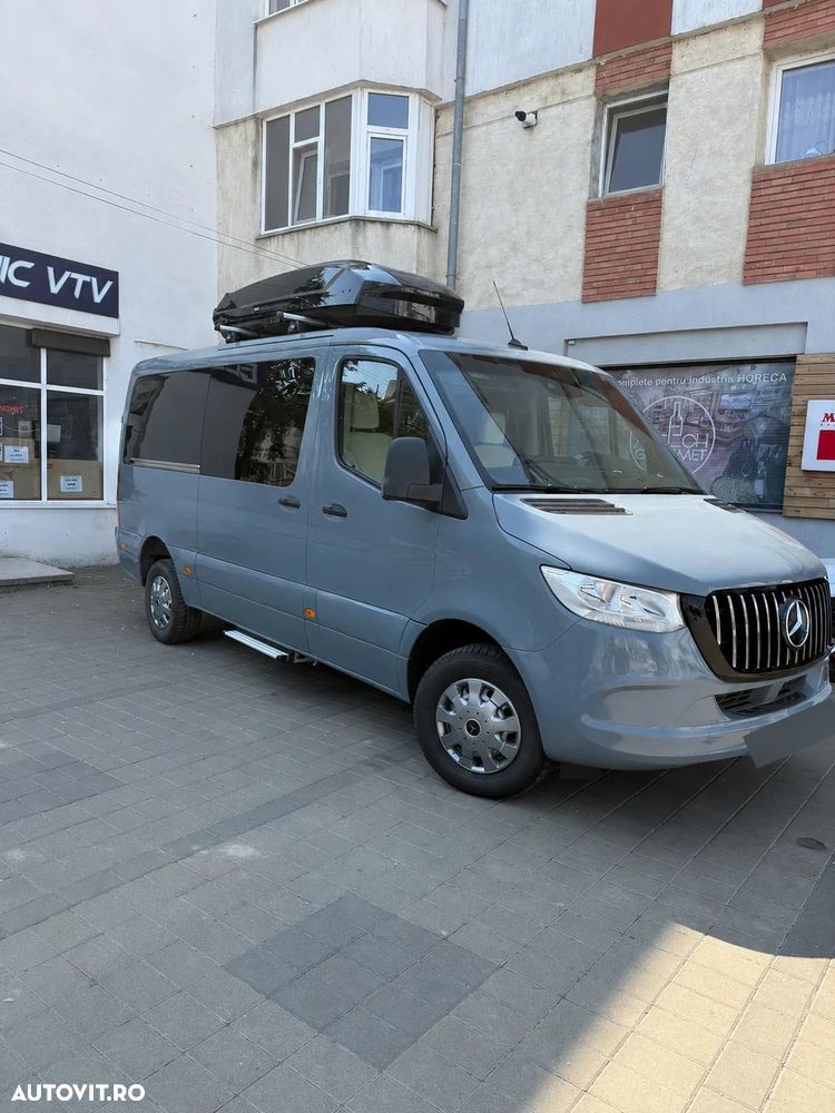Mercedes-Benz Sprinter - 2