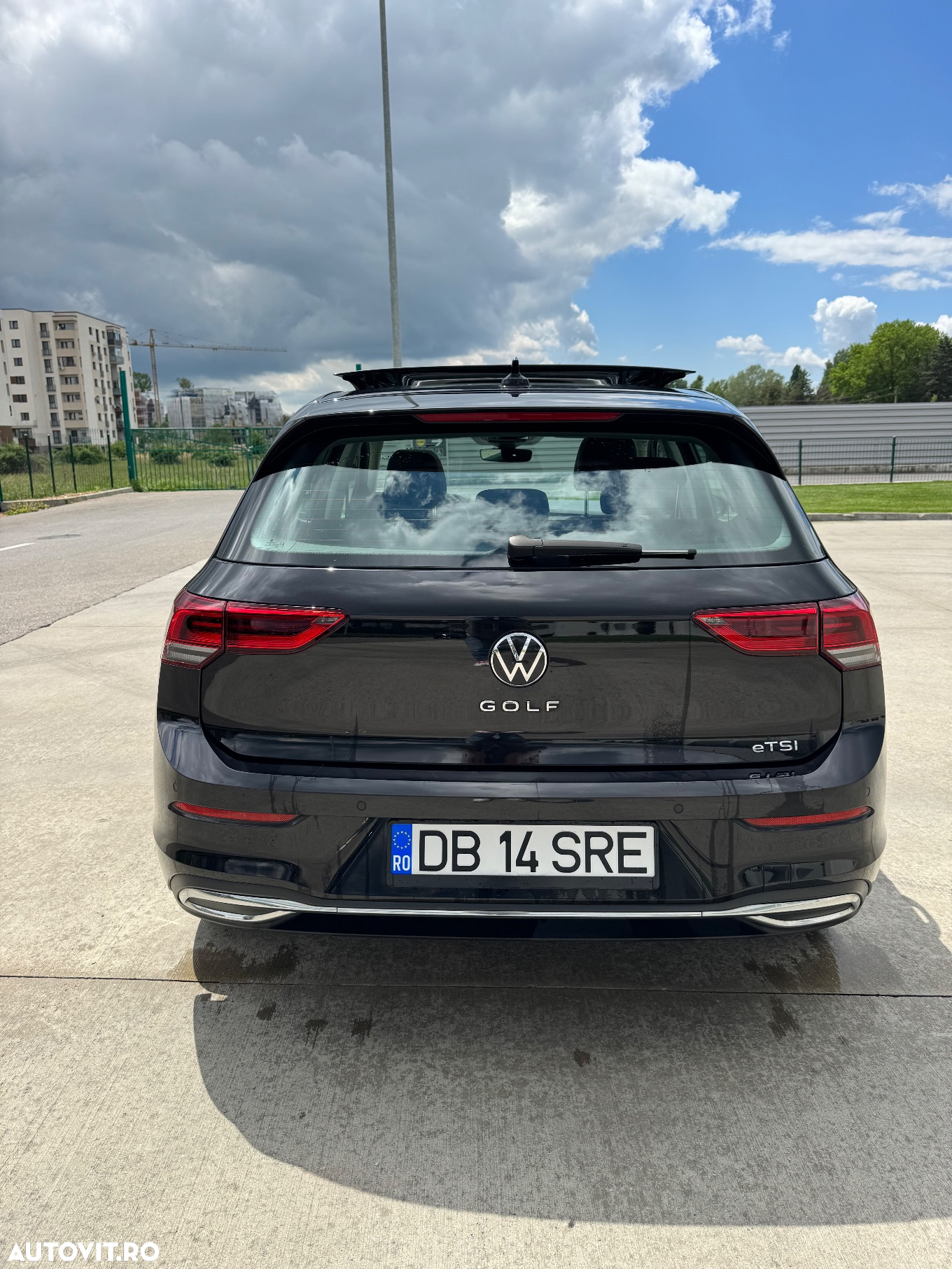 Volkswagen Golf 1.5 eTSI ACT DSG MHEV Style - 6