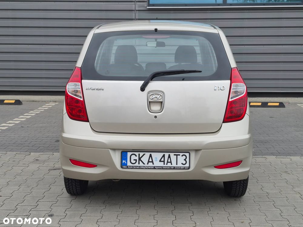 Hyundai i10 1.1 Classic - 12