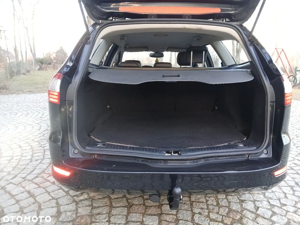 Ford Mondeo 2.5 Titanium - 13