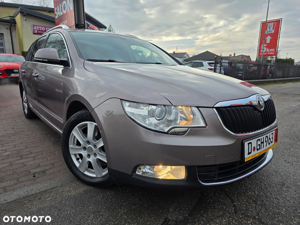 Skoda Superb 2.0 TSI DSG Exclusive - 1
