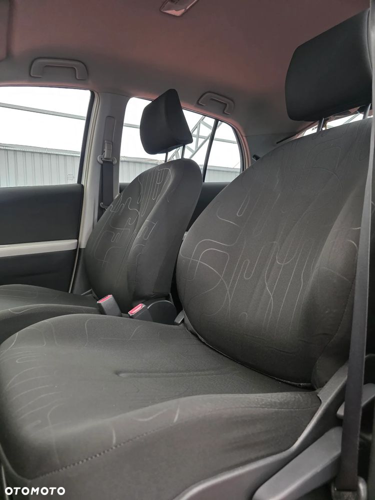 Toyota Yaris ver-2-0-comfort - 14