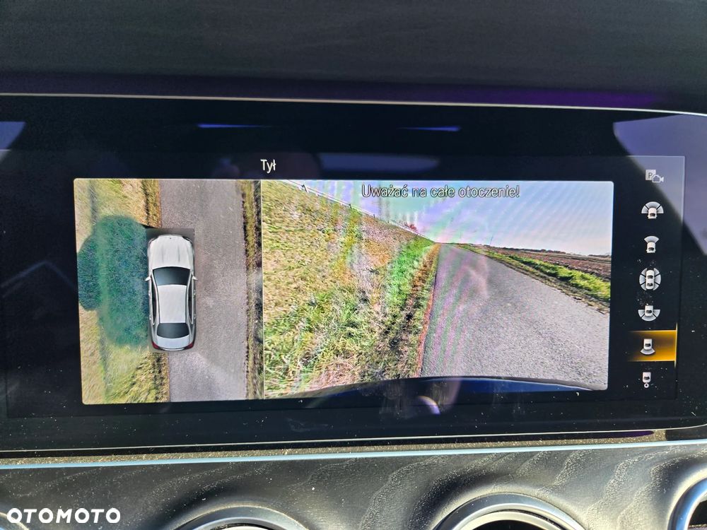 Mercedes-Benz Klasa E 220 d 9G-TRONIC AMG Line - 12