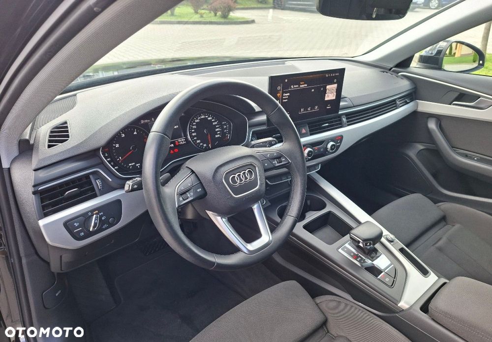 Audi A4 Avant - 23