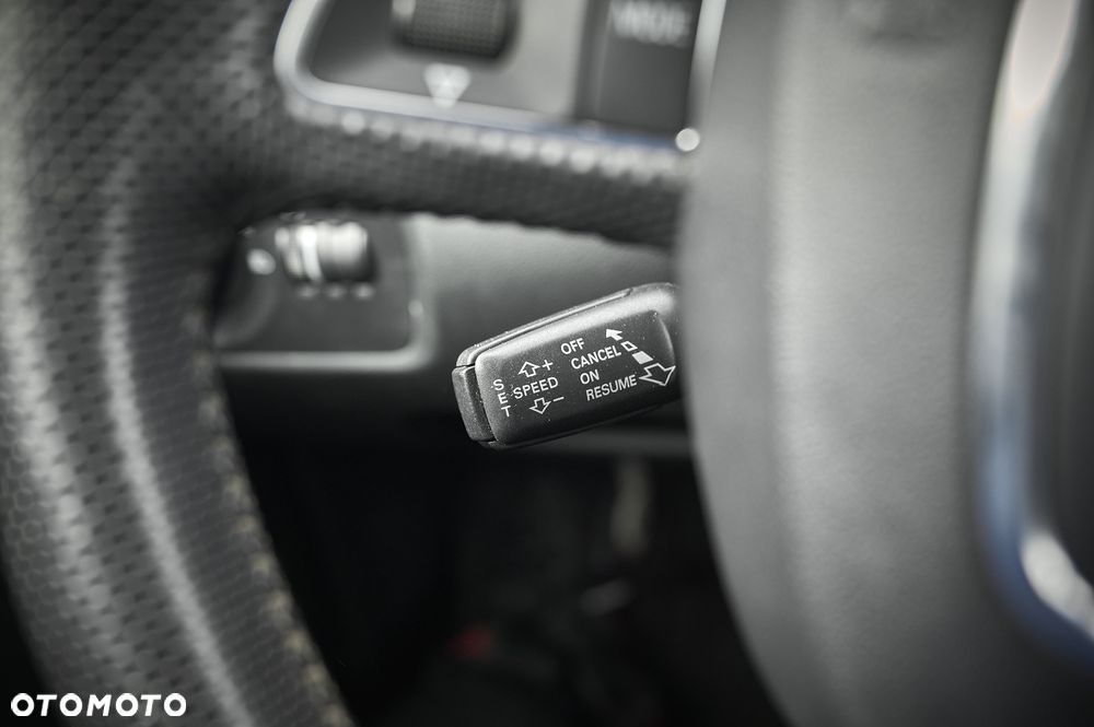 Audi A3 Sportback 1.4 TFSI S line Sportpaket - 39