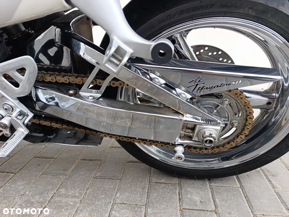 Suzuki GSX-R - 18