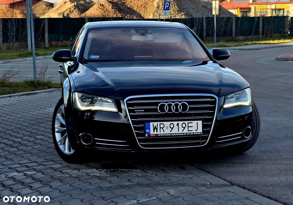 Audi A8 - 1