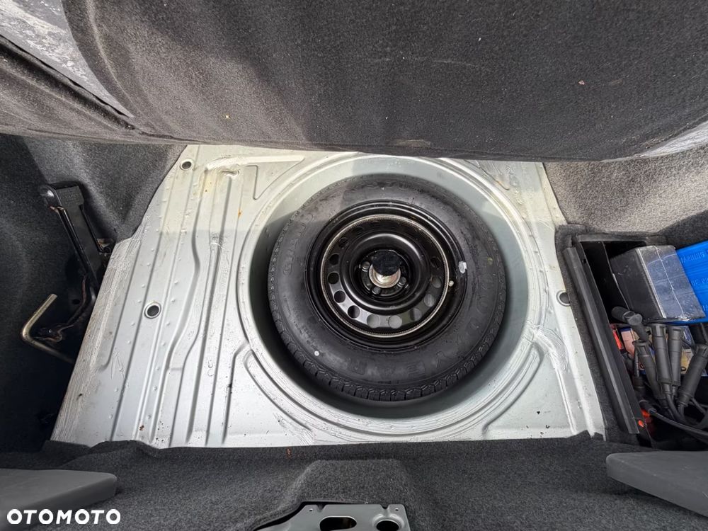 BMW Seria 3 - 12