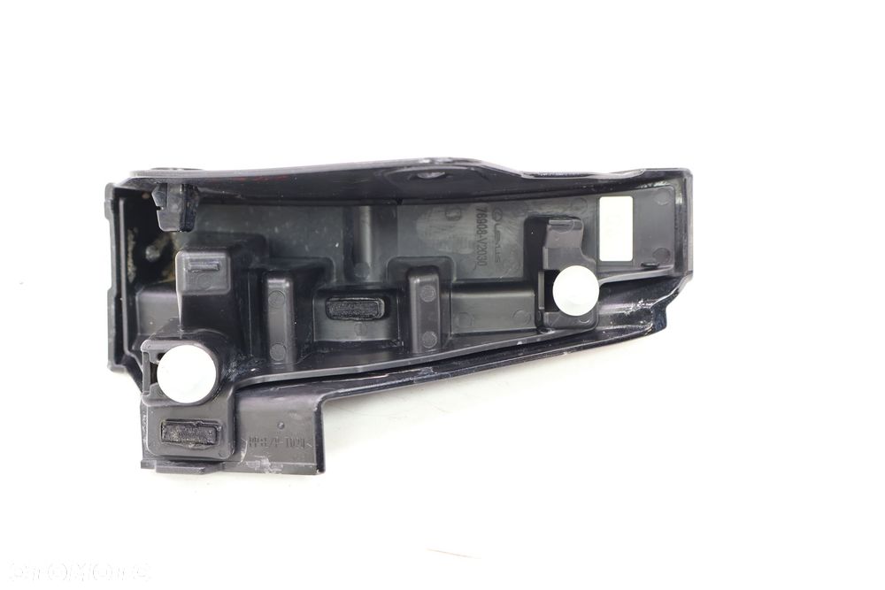 LEXUS LM II LISTWA BŁOTNIKA PROGU LEWA TYŁ 76908-V2030 223 - 6