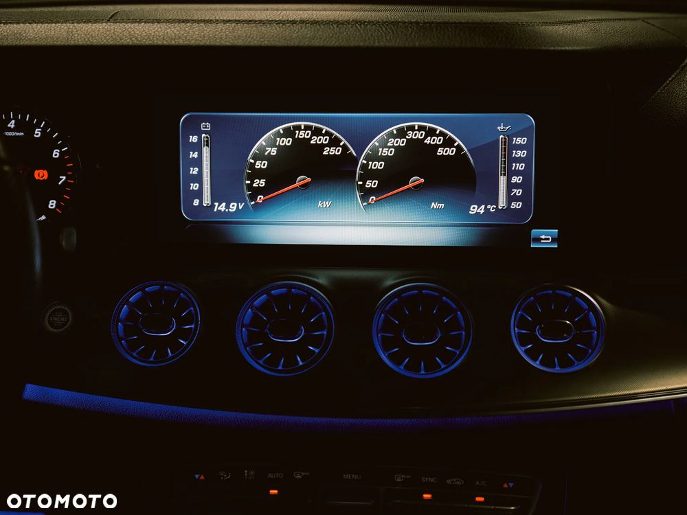 Mercedes-Benz Klasa E - 39