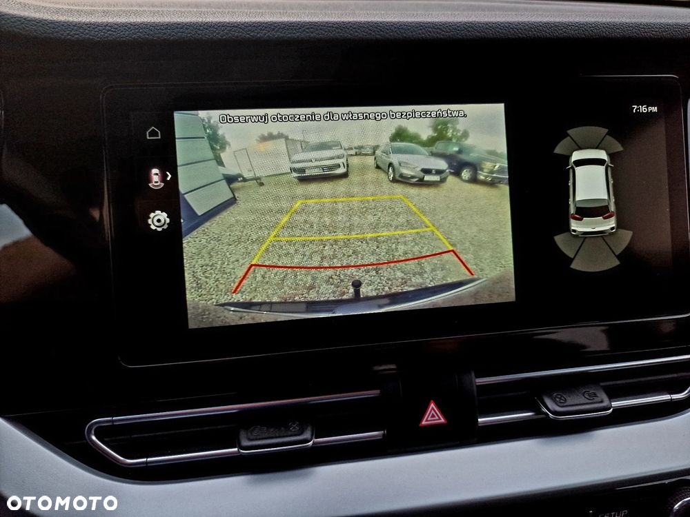 Kia Niro 1.6 GDI Hybrid L Business Line - 25