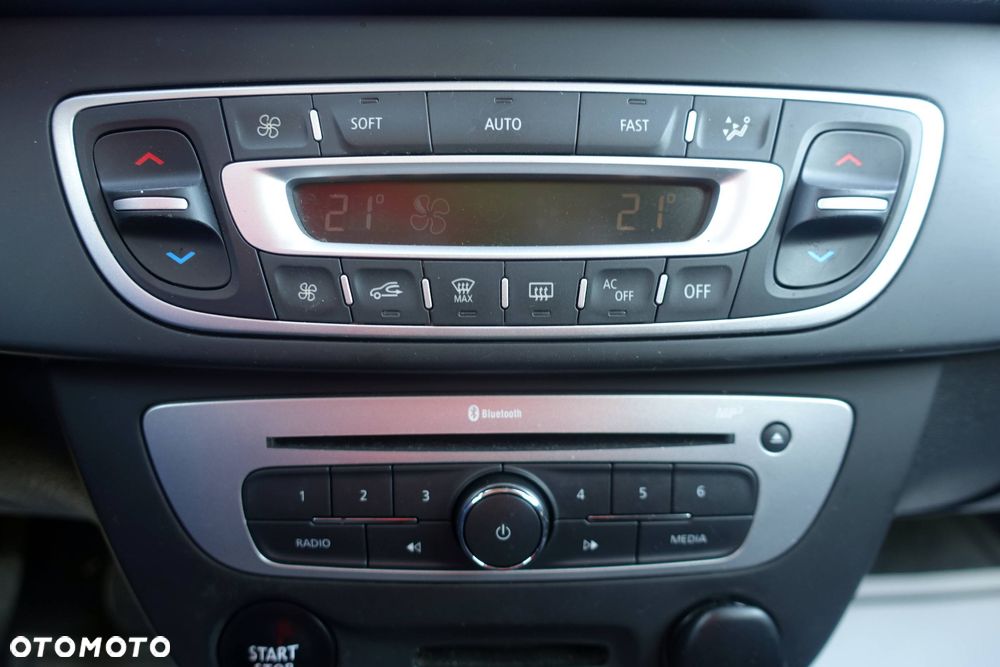 Renault Megane ENERGY dCi 110 EXPERIENCE - 19