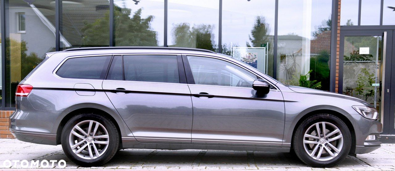 Volkswagen Passat - 19