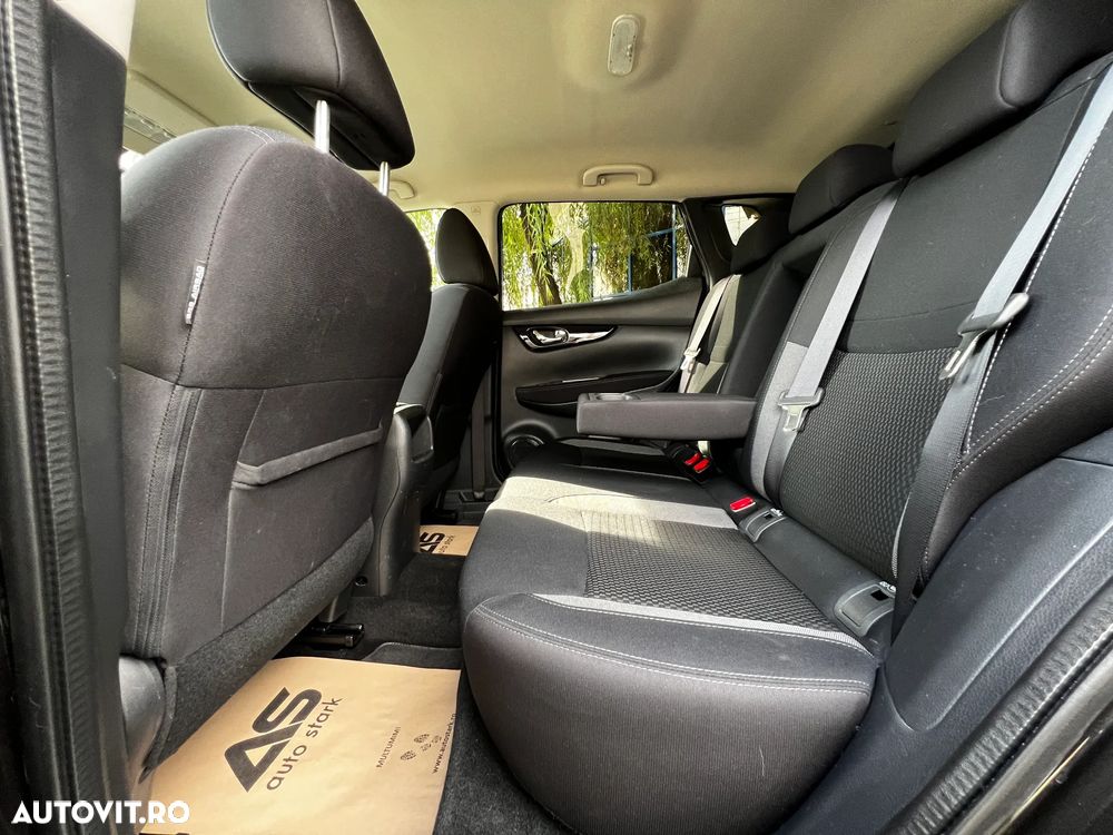 Nissan Qashqai 1.3 DIG-T DCT TEKNA - 18