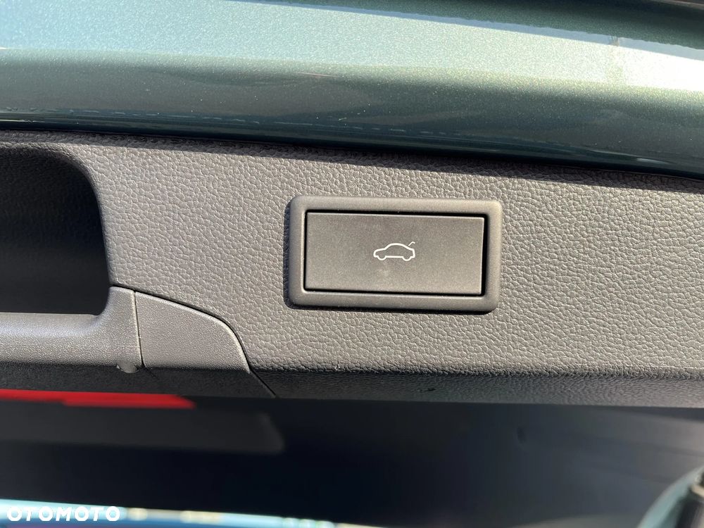 Volkswagen Passat - 20