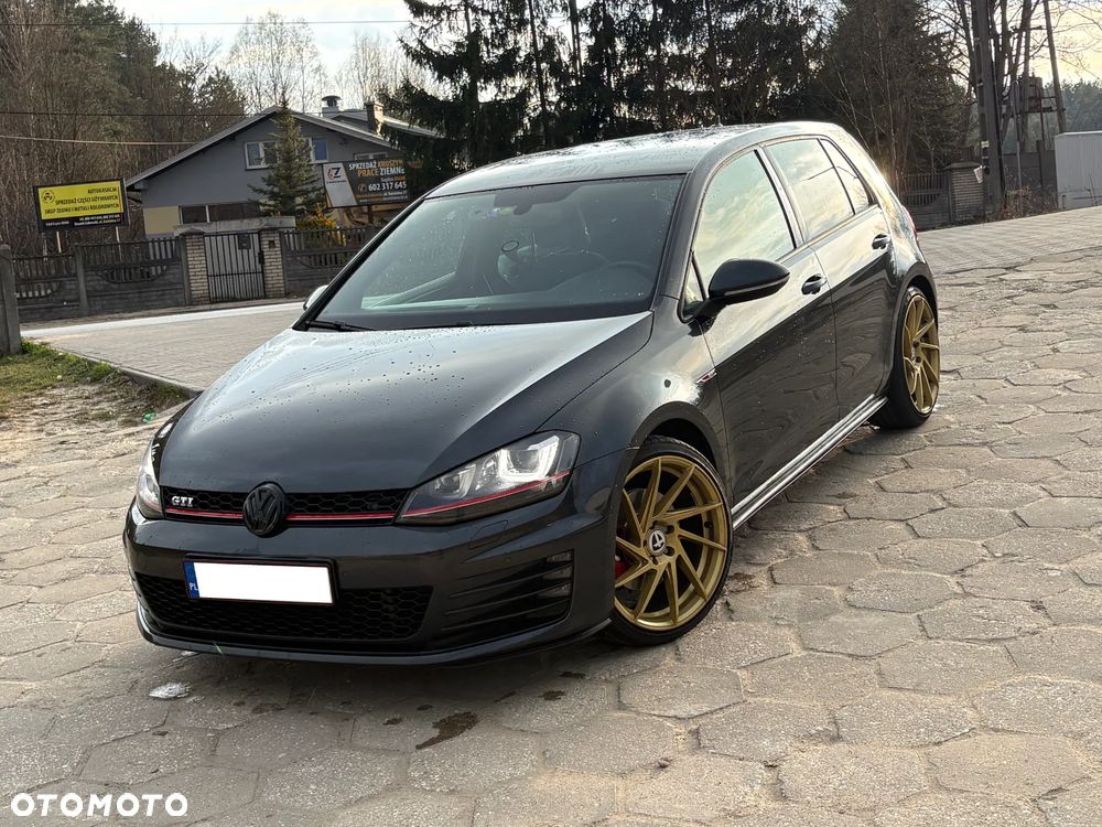 Volkswagen Golf 2.0 TSI BMT GTI - 4