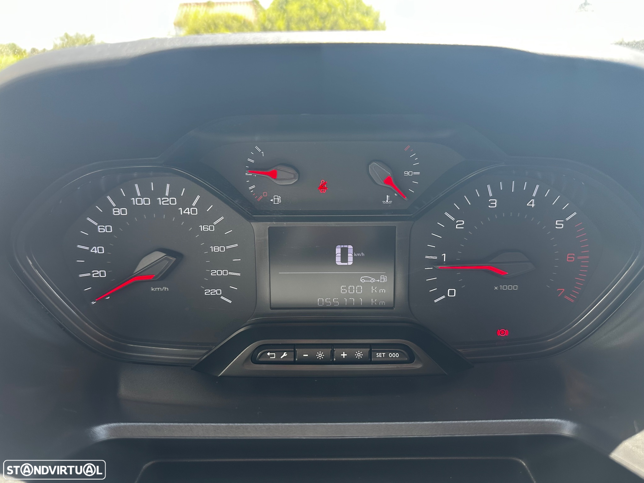 Peugeot Partner - 8