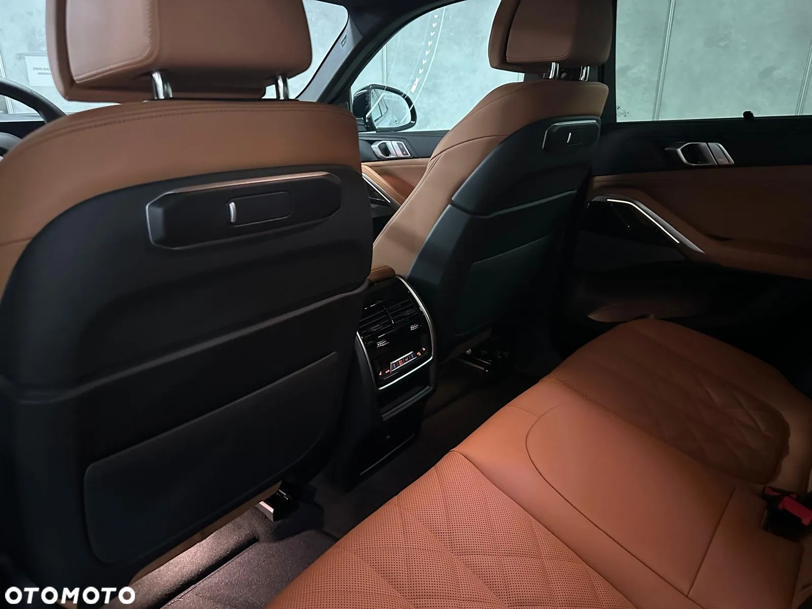 BMW X6 xDrive40d mHEV - 25