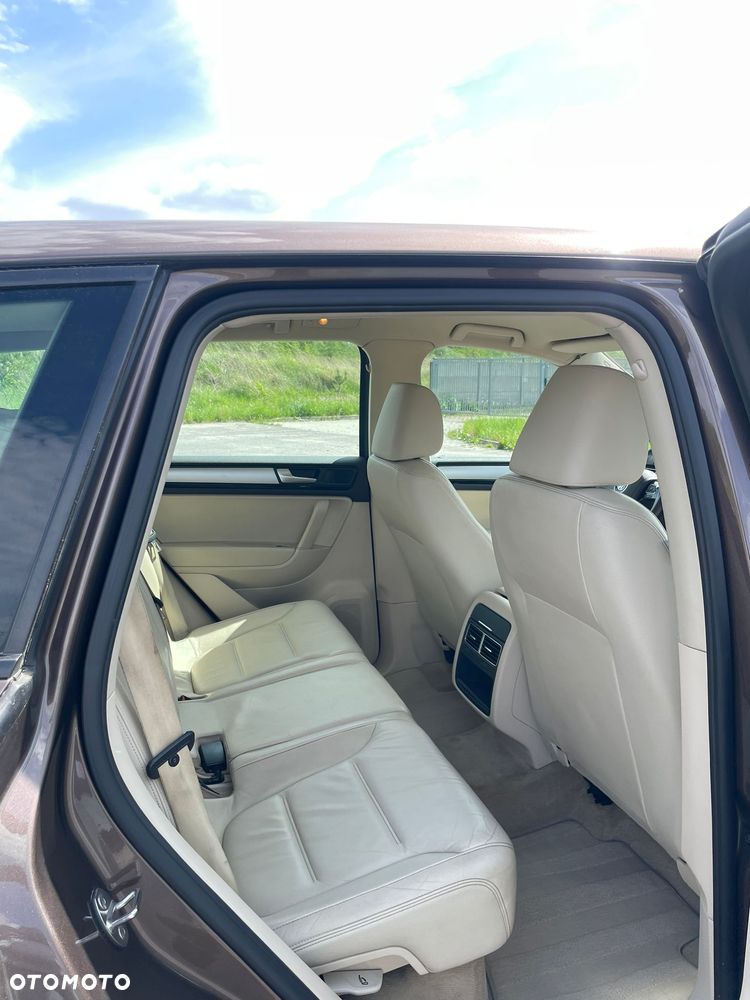 Volkswagen Touareg 3.0 V6 TDI 4XMot BMT - 8