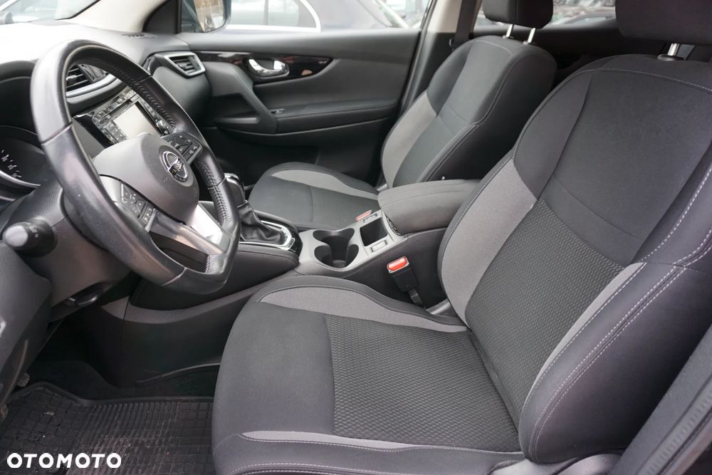 Nissan Qashqai 1.2 DIG-T N-Connecta Xtronic EU6 - 8