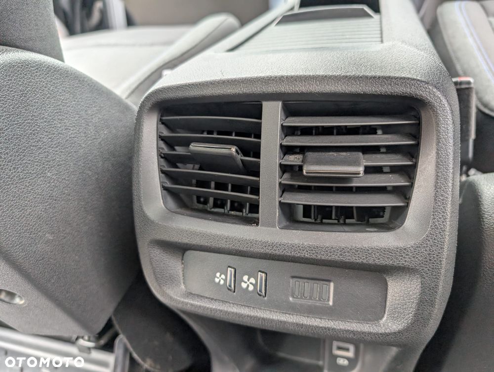 Peugeot Rifter 1.2 PureTech GT Line S&S - 26