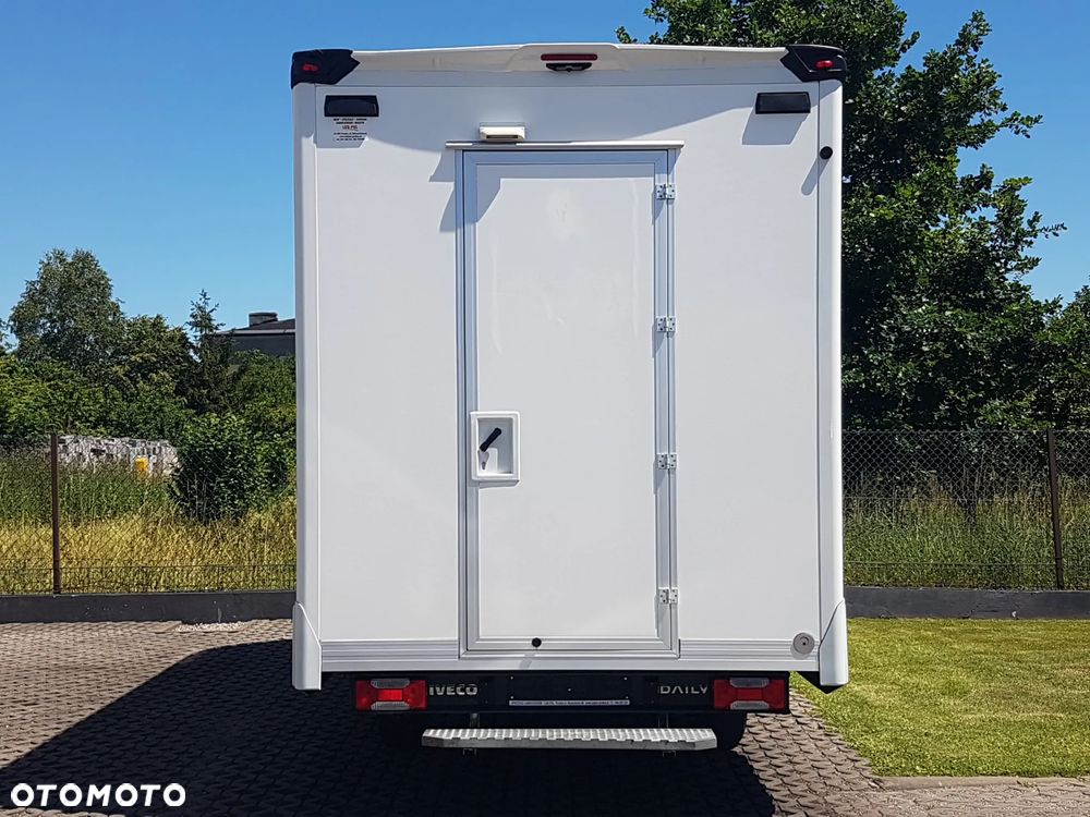 Iveco DAILY KONTENER NISKOPODŁOGOWY 4,43x2,23x2,42 SKLEP FOODTRUCK BAR KLIMA KONIOWÓZ KAMPER - 16