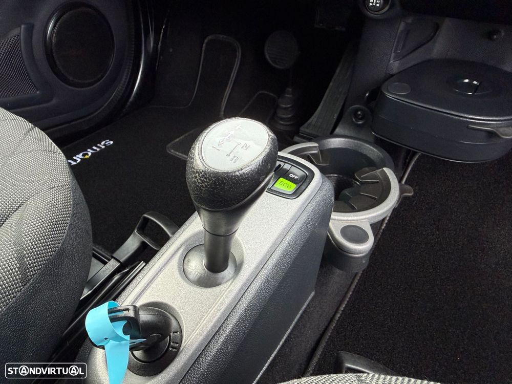 Smart ForTwo Coupé 1.0 mhd Passion 71 - 19