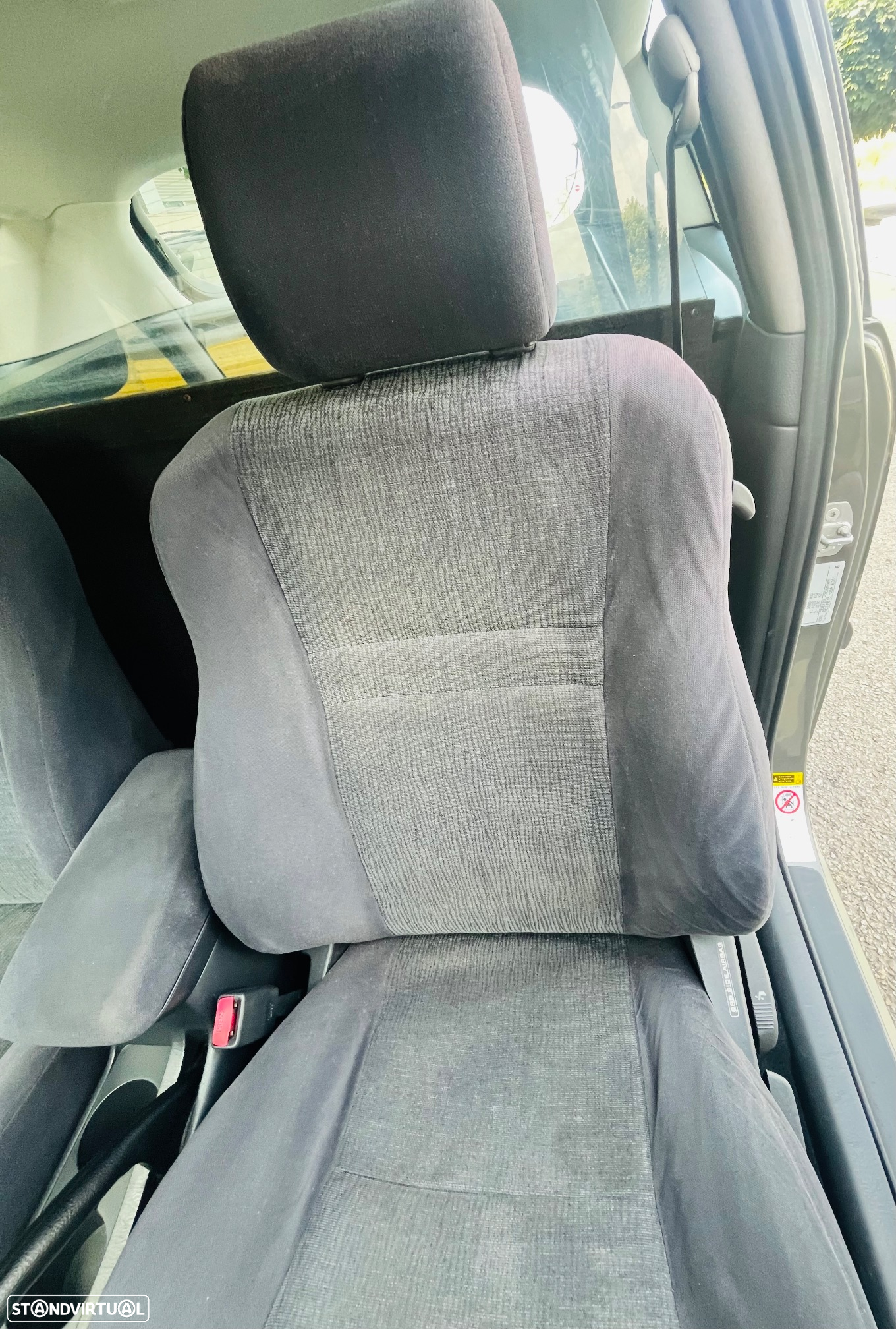 Toyota Corolla 2.0 D4D - 32